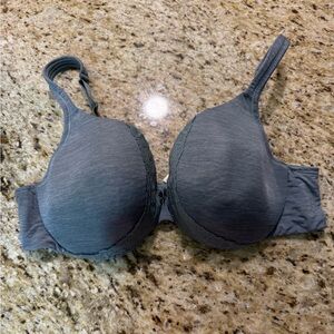 Cacique Floral Lace Trim Full Coverage Modest Underwire Bra Lightly Padded 42C